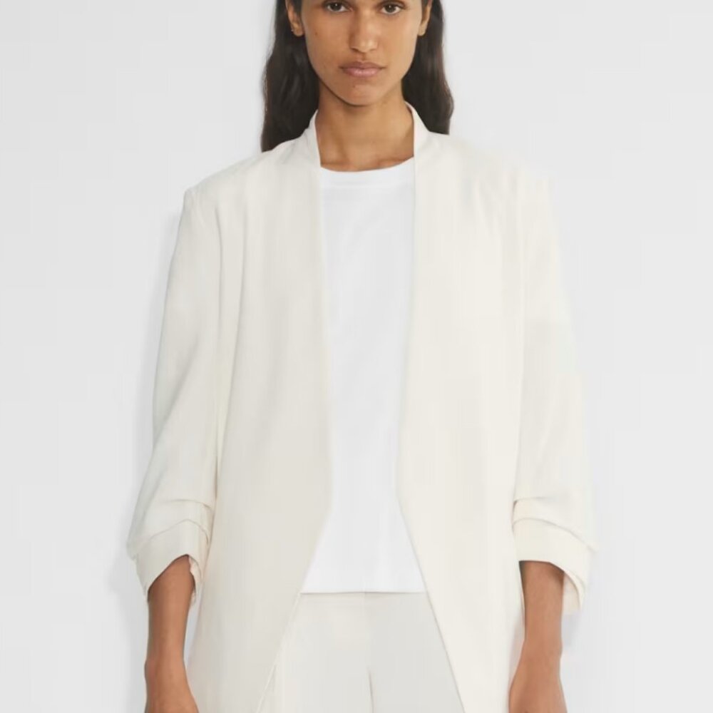 Aritzia Women's New Power Blazer in Light Birch Size 2